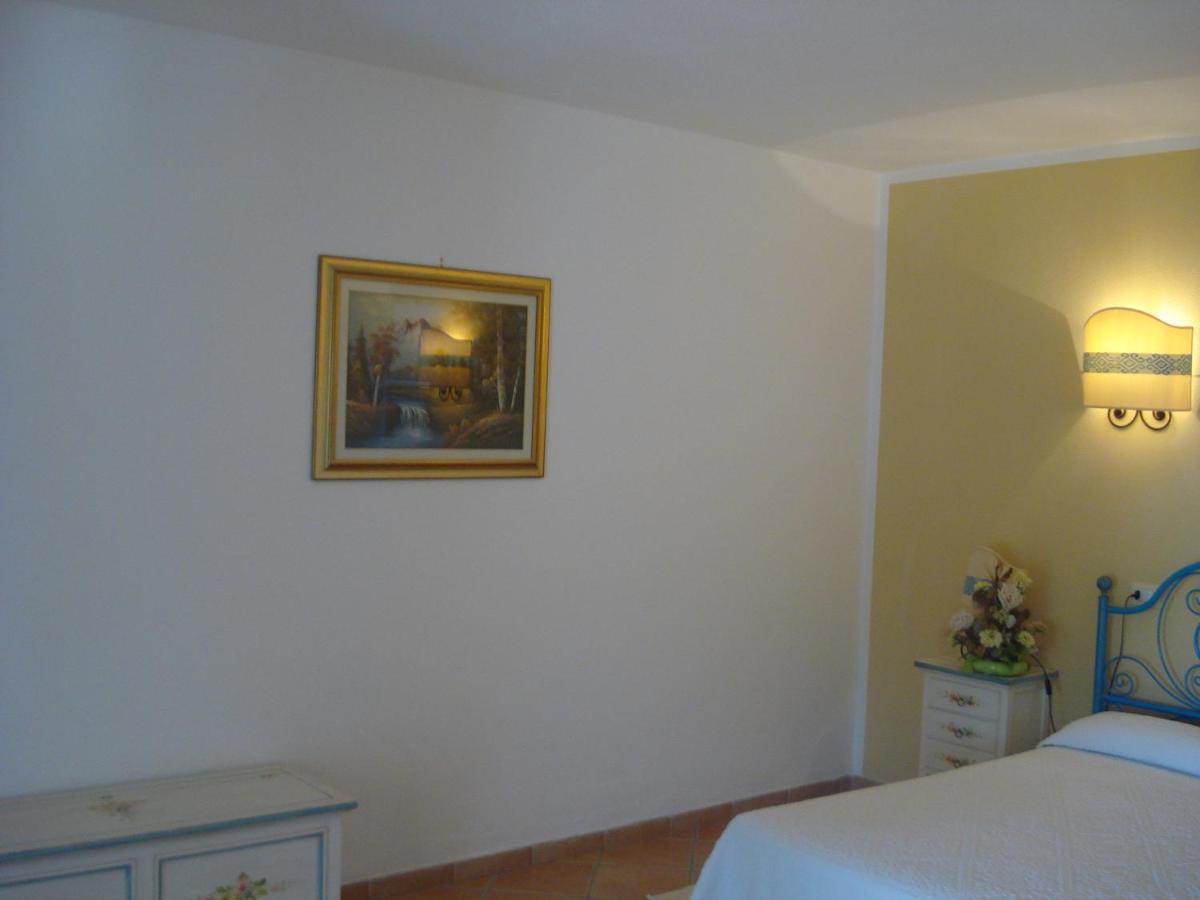 Hotel Valkarana Country Relais (Adults Only) Sant'Antonio di Gallura Exterior foto