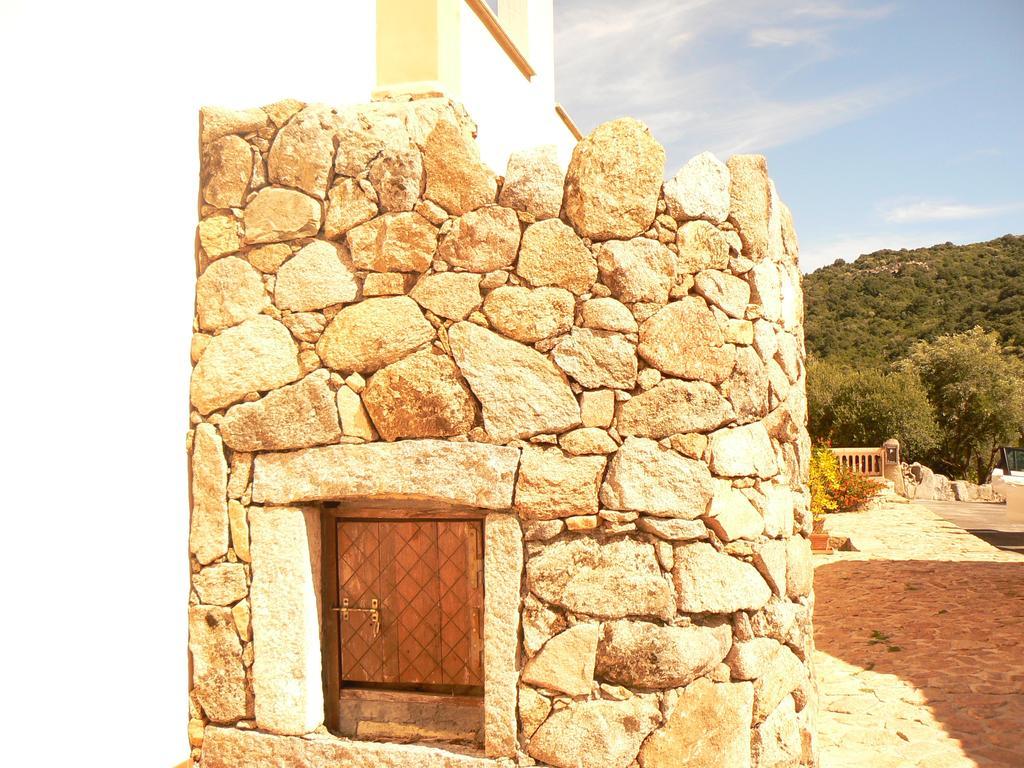 Hotel Valkarana Country Relais (Adults Only) Sant'Antonio di Gallura Exterior foto
